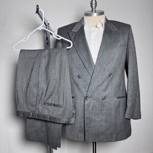 Raffinati Suit Mens 42R 36x30 Grey Solid Double Breasted Vintage Peak Lapel